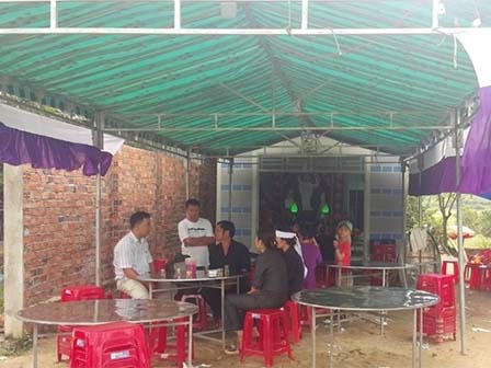 Công an cảnh báo bả chó kiểu mới dễ khiến trẻ lầm là kẹo-3