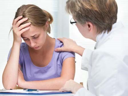 Dấu hiệu ung thư phổi ở nam và nữ khác nhau: Chị em cảnh giác với những biểu hiện 