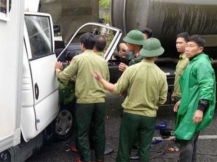 Thông tin mới vụ xe chở nghi phạm gặp nạn