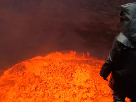 Sóng thần do núi lửa tại Indonesia khiến nhiều người thiệt mạng-5