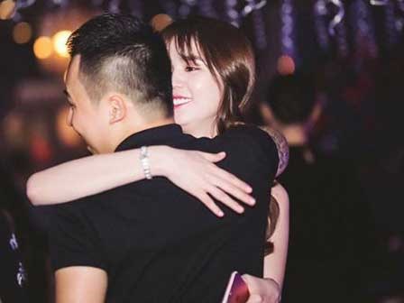 Dù Ngọc Trinh đã  hạnh phúc bên 