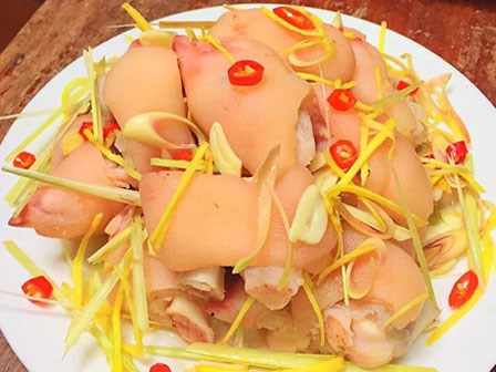 Móng giò ngâm chua ngọt nhâm nhi ngày Tết