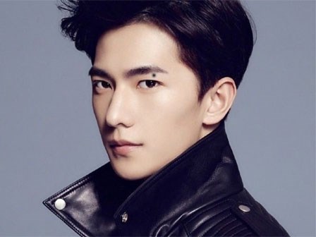 Nốt ruồi mọc lông: Vận mệnh giàu sang PHÚ QUÝ hay “nghèo rớt mồng tơi”?