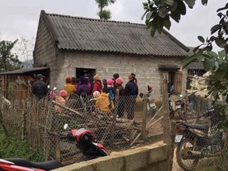 Không xin được tiền mua điện thoại, con trai sát hại mẹ đẻ