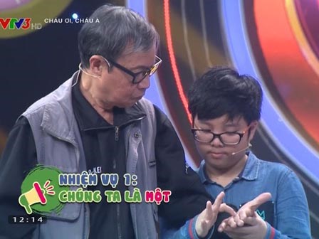 Còn nhỏ nhưng con trai Công Lý đã khiến khán giả xúc động vì câu nói này