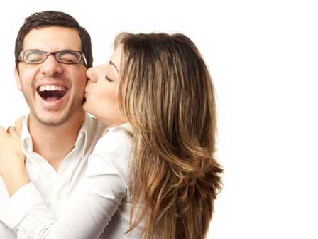 Tôi thử dành một tuần thường xuyên khen chồng và đây là kết quả