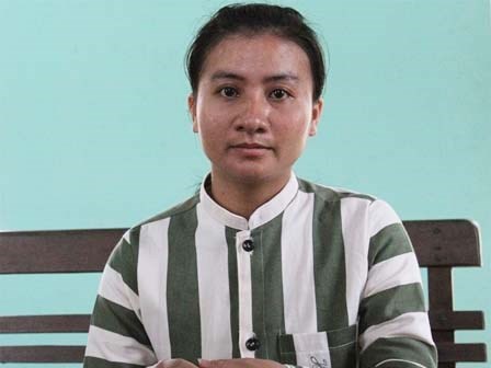 Cô gái xinh đẹp trải lòng giây phút níu kéo tình cũ