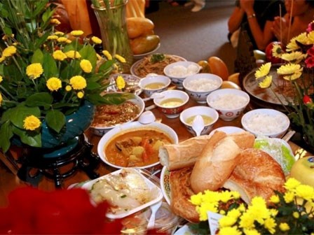 Mâm cỗ cúng rằm tháng giêng đầy đủ và chuẩn nhất để cả năm may mắn, bình an