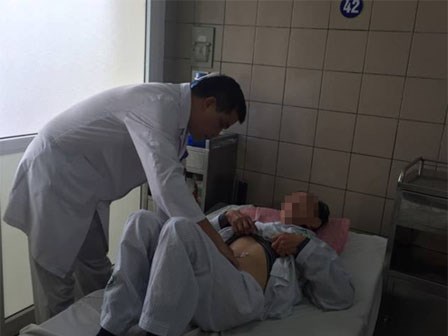 Suýt chết vì uống mật cá trắm để bồi bổ sức khỏe