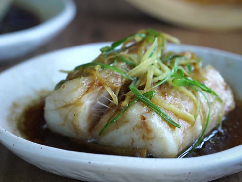 20 phút làm món cá hấp thơm lừng mềm ngon tuyệt vị cho bữa tối miễn chê