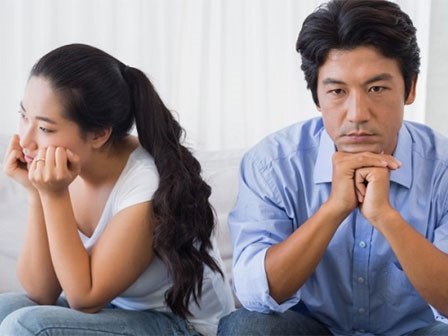 Mỗi lần giận chồng, vợ tôi lại xài “quái chiêu” khiến tôi sợ tái mặt