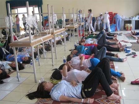 6 người tử vong, 15 người nhập viện sau khi ăn cỗ đám ma