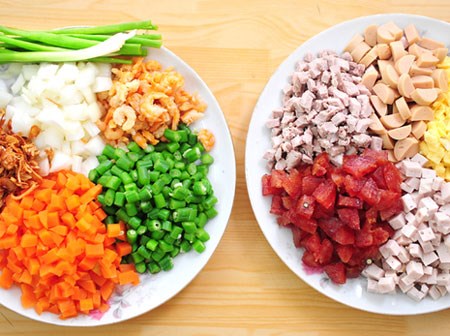 Rang cơm kiểu này ngon “bá cháy”, hạt cơm vừa tơi lại vừa giòn