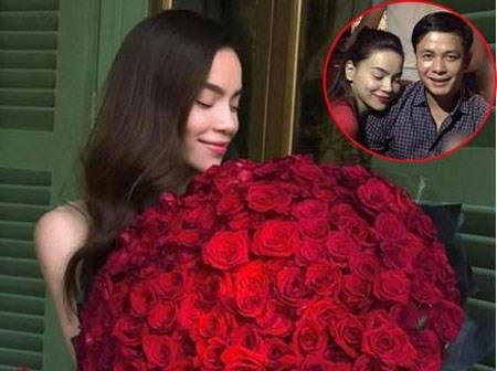 Hồ Ngọc Hà mãn nguyện khoe món quà Valentine muộn của bạn trai