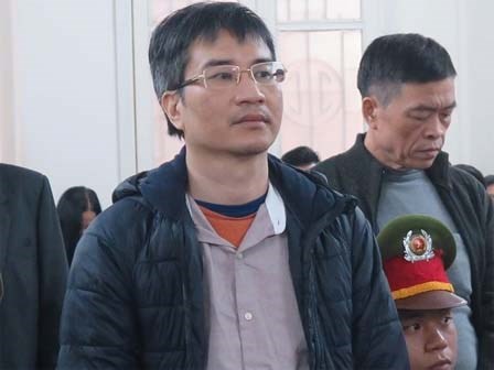 Cuộc sống đại gia đình Giang Kim Đạt bây giờ ra sao?