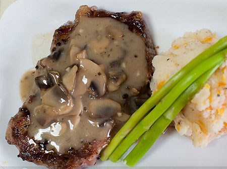 Tuyệt chiêu làm sốt nấm đúng chuẩn chỉ vỏn vẹn 15 phút