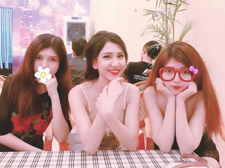 Truy tìm 3 chị em gái trong bức ảnh