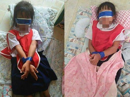 Hai học sinh bị phạt bịt mắt và trói tay chân vì tội xé giấy trong giờ học