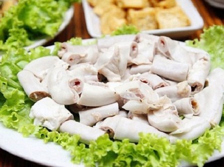 Mẹ chồng trách tôi mua phải lòng ngâm hóa chất ngờ đâu tôi chỉ cho thứ này vào trong nước