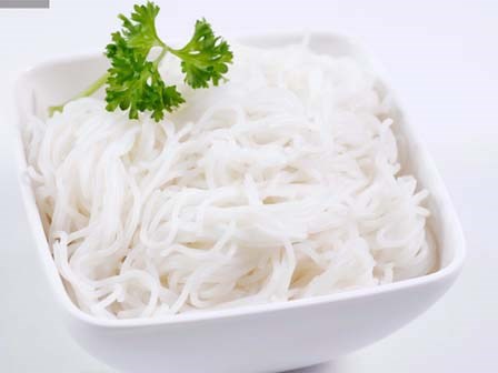 Chuyên gia Vũ Thế Thành: Chỉ cần 1 chiếc đèn pin, có thể phân biệt bún sạch, bún bẩn