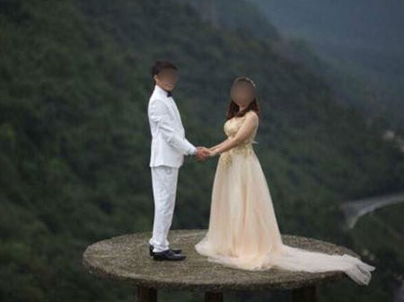Nhiếp ảnh tố cặp vợ chồng 