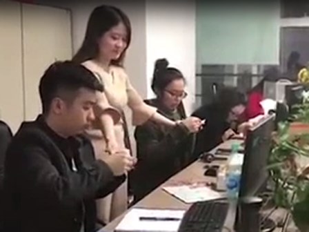 Choáng với cách