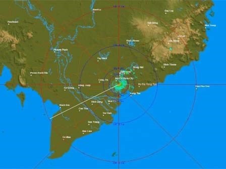 Cảnh báo dông sét, tố lốc và gió giật mạnh ở Sài Gòn