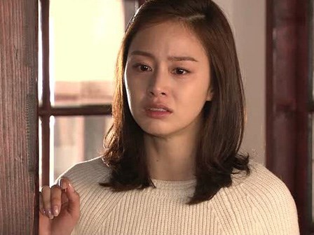 Chuỗi ngày ăn cơm chan nước mắt khi ở cữ cùng mẹ chồng keo kiệt