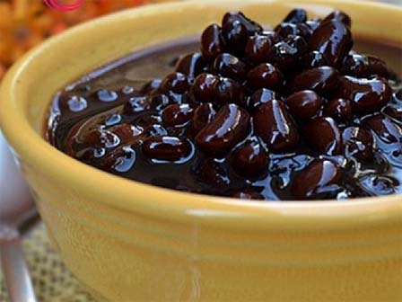 Ai không nên uống nước đậu đen?-2