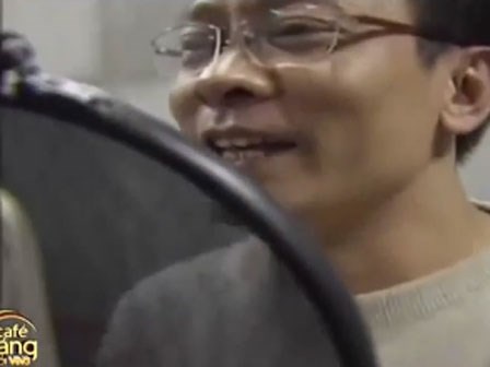 Bất ngờ với giọng hát của nhà báo Lại Văn Sâm