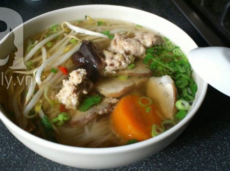 Muốn nấu hủ tíu thịt heo chuẩn vị, bạn không thể bỏ qua bài viết này