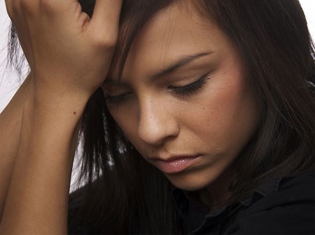 Em chỉ nếm thử canh thôi mà mẹ chồng đã đem cả nồi canh đi đổ bỏ