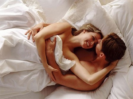 Cứ tưởng “yêu” thì càng hạnh phúc nhưng sự thực lại hoàn toàn ngược lại