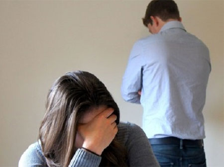 Bạn cũ nhắn tin sau thời gian dài mất liên lạc, vợ trẻ choáng váng khi biết sự thật về người chồng hoàn hảo của mình-3