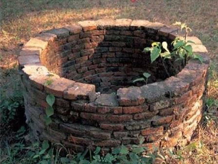 Bé gái sơ sinh mới 18 ngày tuổi ở Bình Thuận bị ném xuống giếng sâu