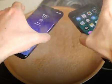 Đem iPhone 7 Plus và Galaxy S8 Plus tắm nước sôi: