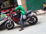 Ducati Monster 1200 R bóng bẩy với khung xe dát vàng-9