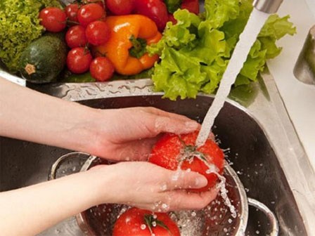 Các bà nội trợ không ngờ những sai lầm này có thể gây nhiễm độc thực phẩm