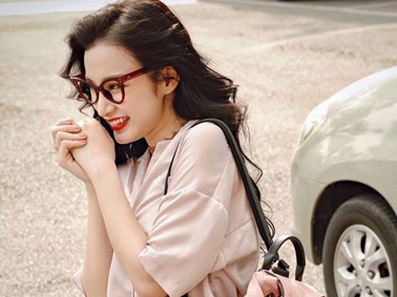 Hết thời bị ném đá vì phản cảm, Angela Phương Trinh giờ đã lột xác ngoạn mục