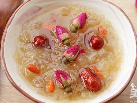 Phụ nữ hãy ăn uống theo Đông y để có được 