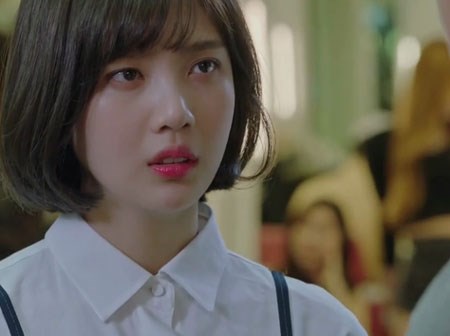Khổ sở khi có bạn trai bị ám ảnh bởi... người yêu cũ