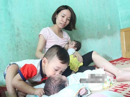 Bị ruồng bỏ vì không chịu phá thai đôi: “Tôi đau đớn khi phải mang con đi cho”