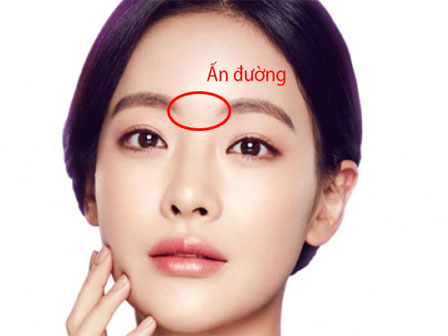 LÔNG XOÁY NHỎ GIỮA HAI CHÂN MÀY BIỂU HIỆN TÍNH CÁCH MẠNH MẼ