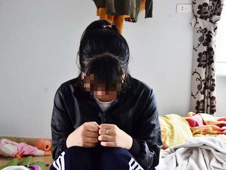 Điều tra vụ giáo viên nghỉ hưu giao cấu với nữ sinh lớp 10-1