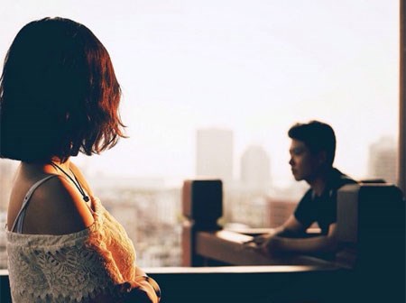 Chán chồng cù lần, không biết nịnh vợ, tôi đã phạm sai lầm khiến cả đời ân hận