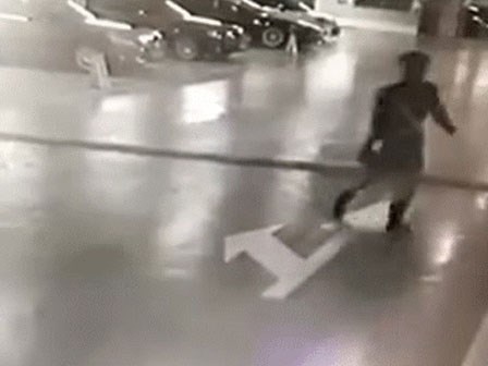 Nữ tài xế chết thảm sau khi đâm sập tường văn phòng làm việc cùng tầng bãi đỗ xe