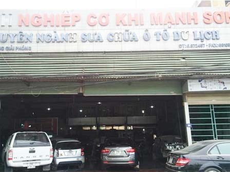 Bị tố “chặt chém” khách hàng, chủ gara Mạnh Sơn lên tiếng phản bác
