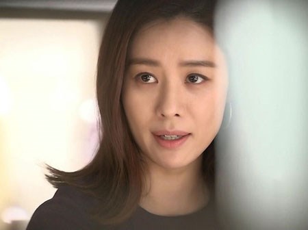 “Nay anh là chồng em, nhưng mai anh có thể là chồng người khác, sao em phải dốc ruột gan ra cho anh?”