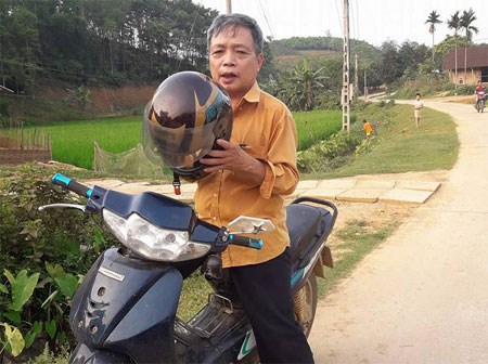 Câu chuyện đáng yêu: ông chú chở vợ đi chơi, đánh rơi vợ giữa đường và cái kết bất ngờ