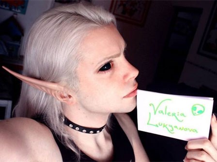 Chàng trai chi hơn 500 triệu đồng để trở thành yêu tinh trong truyện